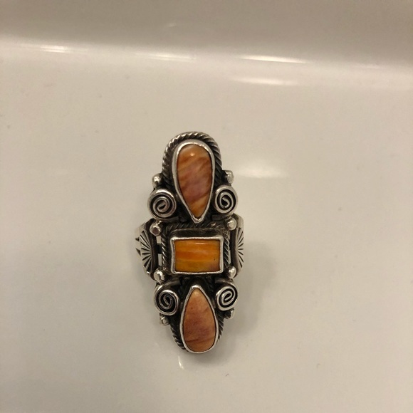 Authentic Oyster Ring - Picture 3 of 3